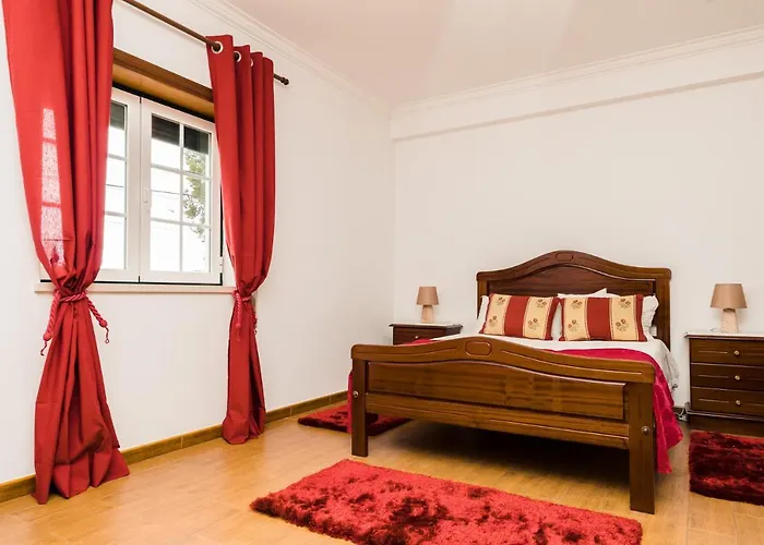 Casa Do Melro 오비도스